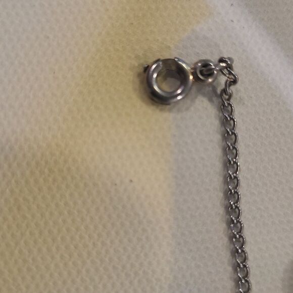 MONET goldtone bracelet 7.1/4" - Picture 3 of 6